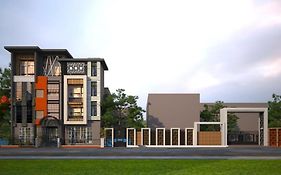 Paras Mahal